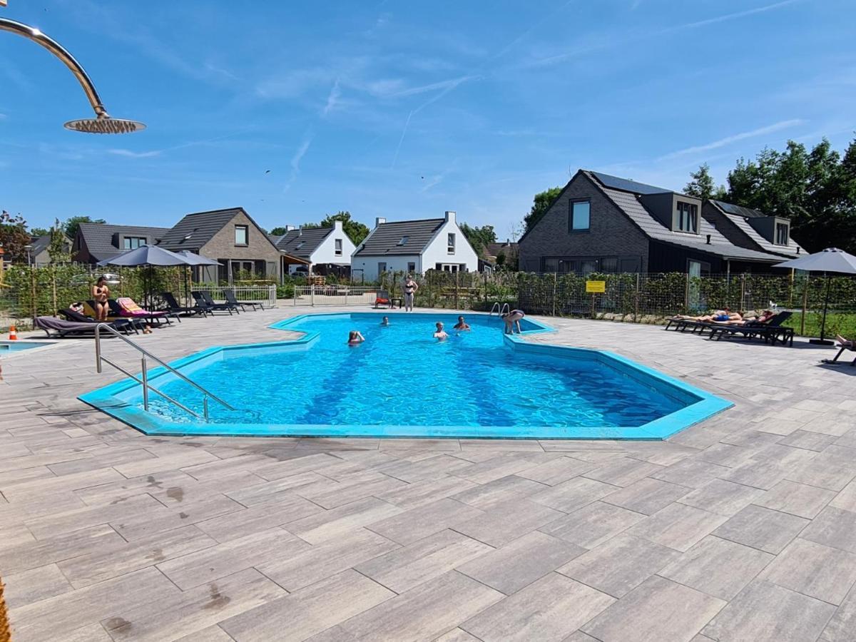 Chalet 511 Op Recreatiepark De Wielen Sint Maarten Kültér fotó