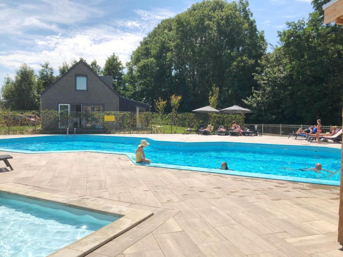 Chalet 511 Op Recreatiepark De Wielen Sint Maarten Kültér fotó